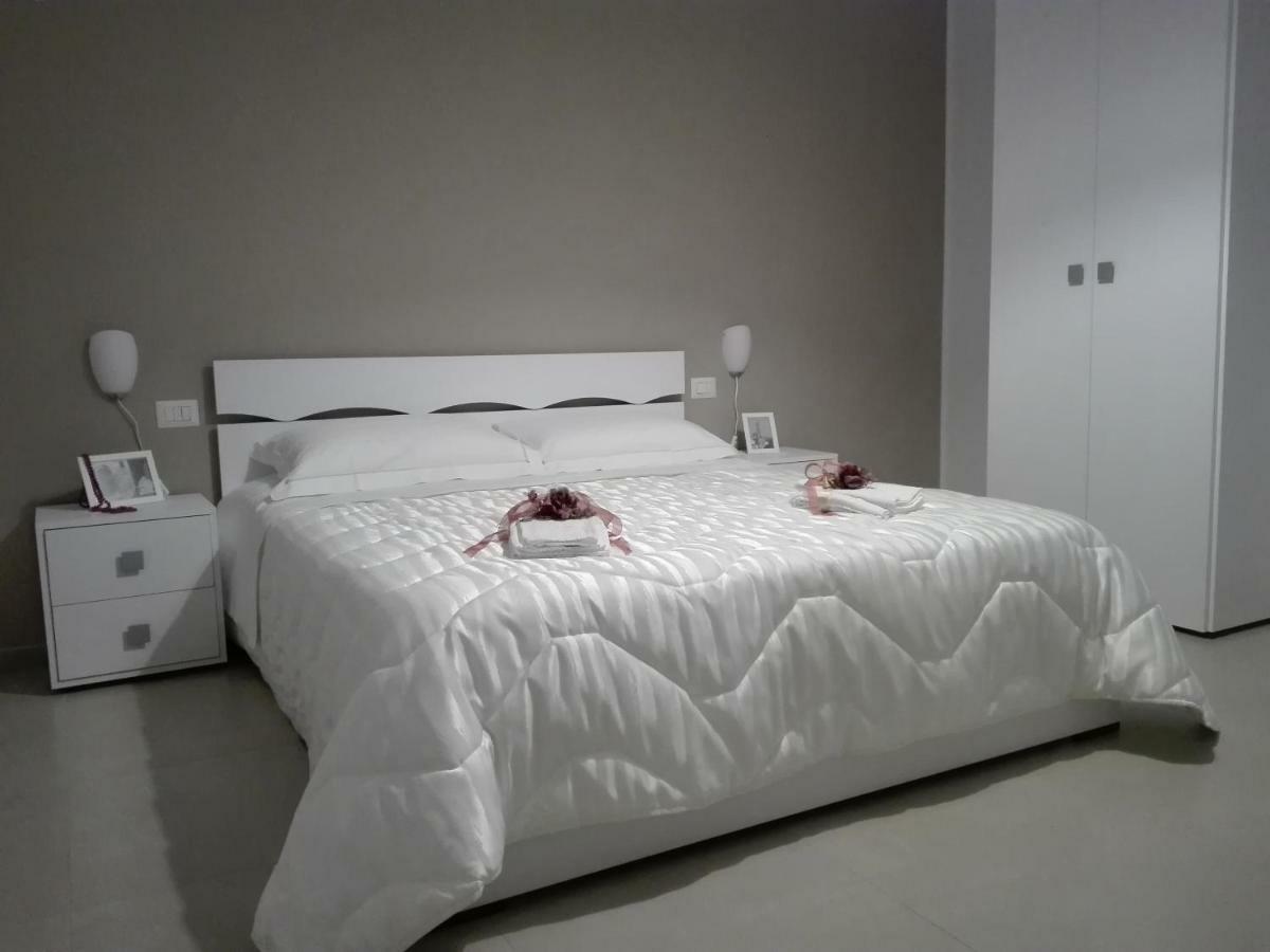 Xenia Apartment Matera Exterior photo
